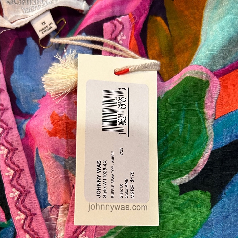 NWT Gorgeous colors Vibrant Floral top Johnny Was - Picture 5 of 13